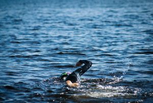Onego swim - Сеть бассейнов клуба «Мэвис-1» обучение плаванию взрослых