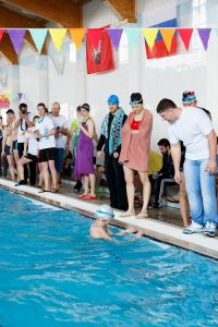 СОРЕВНОВАНИЯ КЛУБА В БАССЕЙНЕ НА ВОДНОМ СТАДИОНЕ - Школа плавания для взрослых MEVIS. Сеть бассейнов