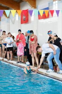 СОРЕВНОВАНИЯ КЛУБА В БАССЕЙНЕ НА ВОДНОМ СТАДИОНЕ - Школа плавания для взрослых MEVIS. Сеть бассейнов