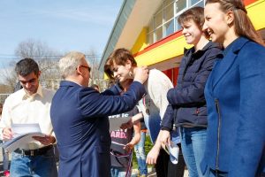 СОРЕВНОВАНИЯ КЛУБА В БАССЕЙНЕ НА ВОДНОМ СТАДИОНЕ - Школа плавания для взрослых MEVIS. Сеть бассейнов