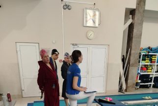 Соревнования по плаванию 